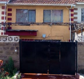 4 Bedroom House for sale in South B